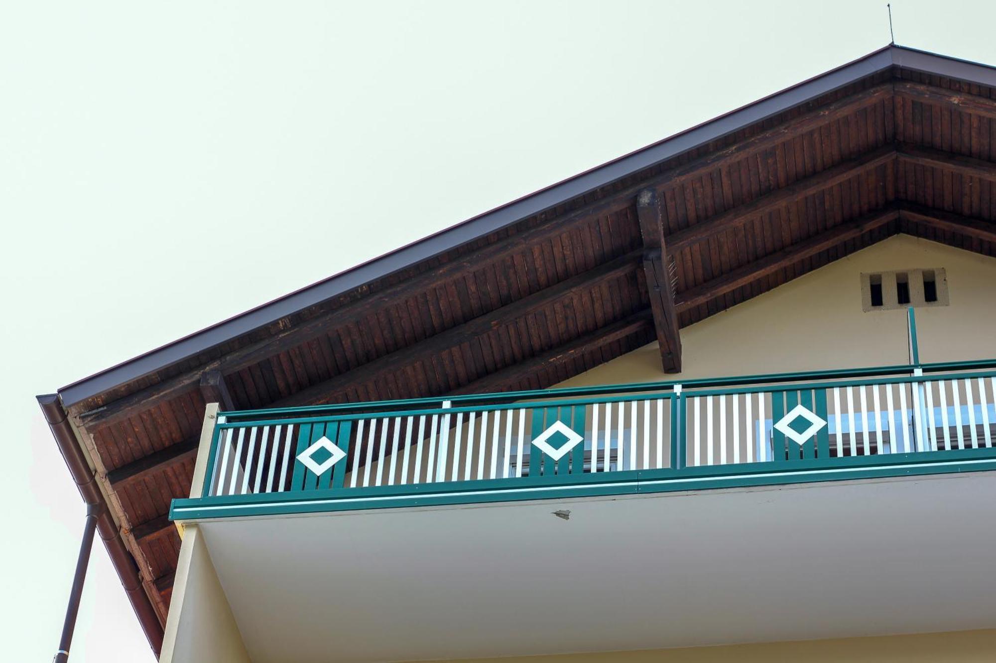 Self-Check In Apartmenthotel Seeglueck Pörtschach am Wörthersee Zewnętrze zdjęcie