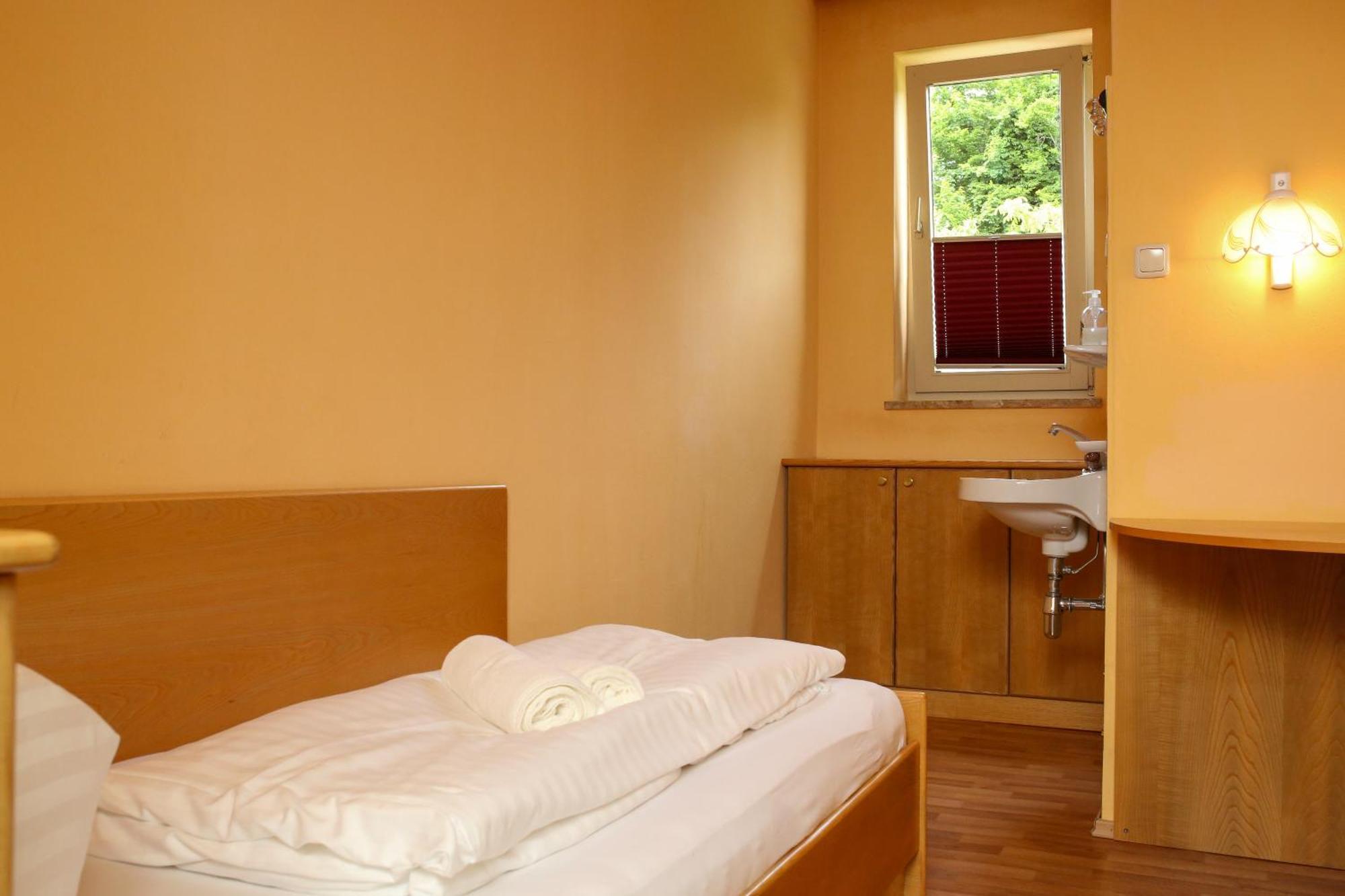 Self-Check In Apartmenthotel Seeglueck Pörtschach am Wörthersee Zewnętrze zdjęcie