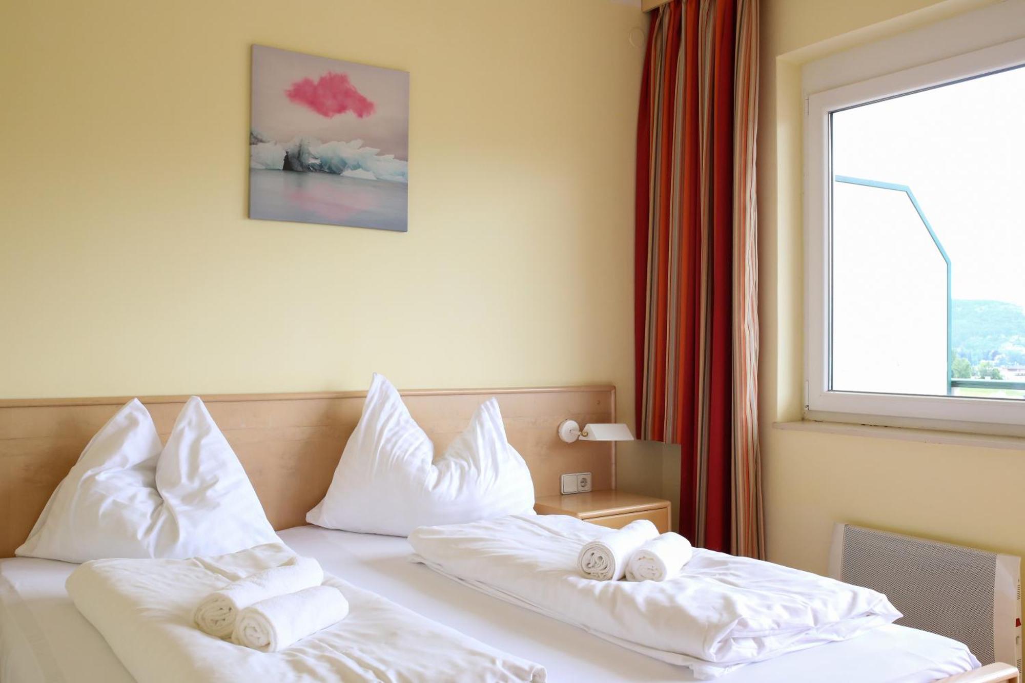 Self-Check In Apartmenthotel Seeglueck Pörtschach am Wörthersee Zewnętrze zdjęcie