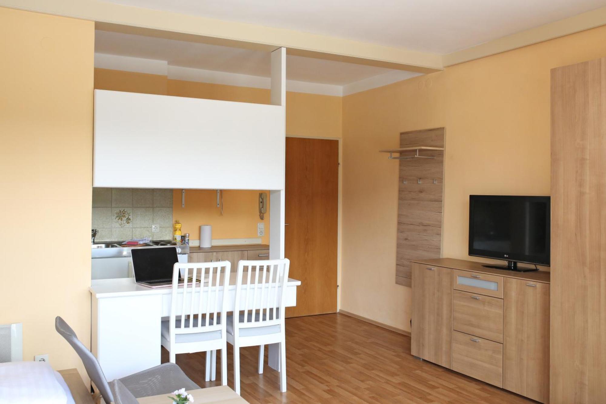 Self-Check In Apartmenthotel Seeglueck Pörtschach am Wörthersee Zewnętrze zdjęcie